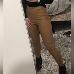 Zara Women’s Faux Leather Pants